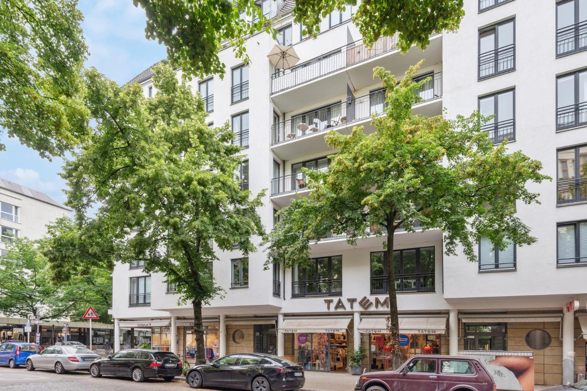 Traumhafte Wohnung Mitten In Charlottenburg Berlin Luaran gambar